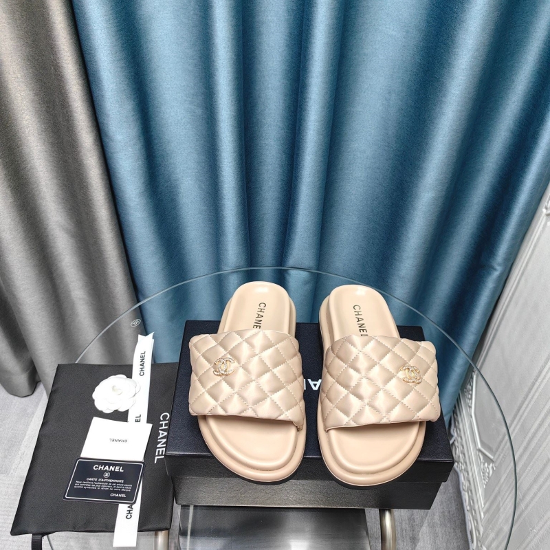 Ch*el slippers